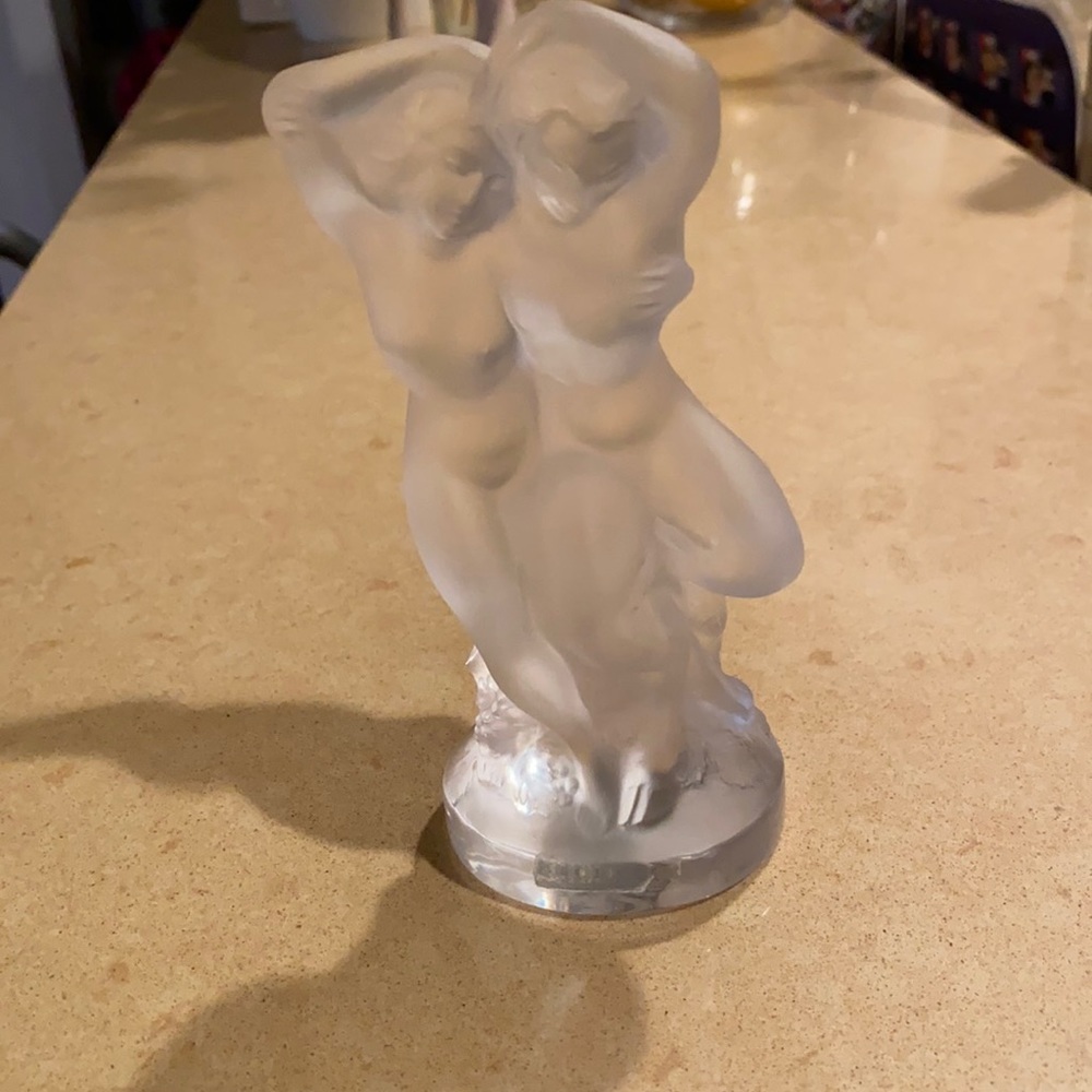 Lalique crystal statuette lovers